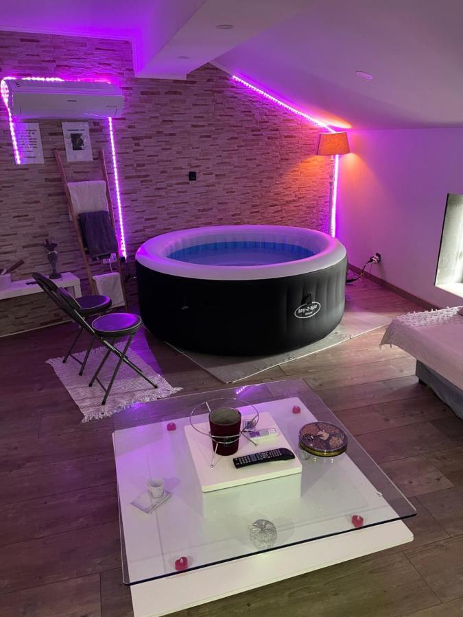 Love'Room Trèbes Eksteriør bilde